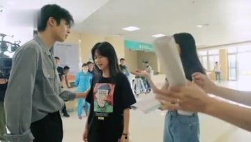 吃瓜娱乐女汉子,揭秘娱乐圈中的“女汉子”风采